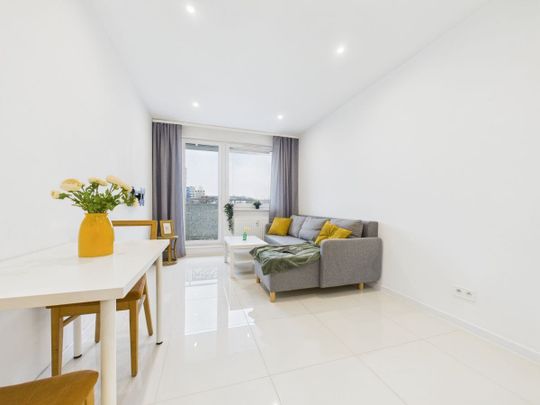 Jasna kawalerka w zielonej części Katowic 26 m² - Photo 1