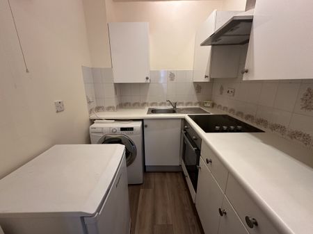 1 bed studio flat to rent in Durley Gardens, Bournemouth, BH2 - Photo 3