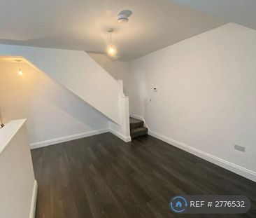 1 bedroom semi-detached house to rent - Photo 2