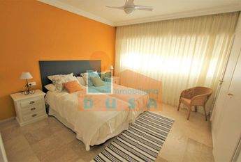 Piso de alquiler en San Pedro de Alcántara, Guadalmina | 2.000 €, 170 m²