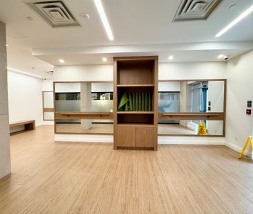 For Lease - 3250 Carding Mill Trail Unit# 409, Oakville, Ontario - Photo 2