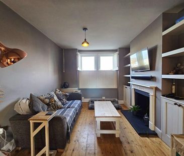 2 bedroom terraced house to rent - Photo 3