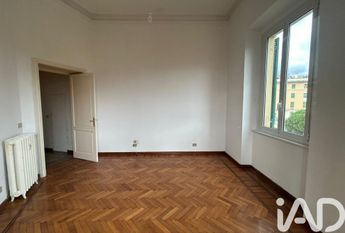 Piazza dello zerbino, Genova, Liguria 16122