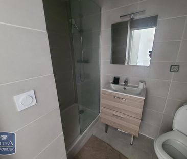 Location Appartement 2 pièces 33m² MARSEILLE 3ème - Photo 4