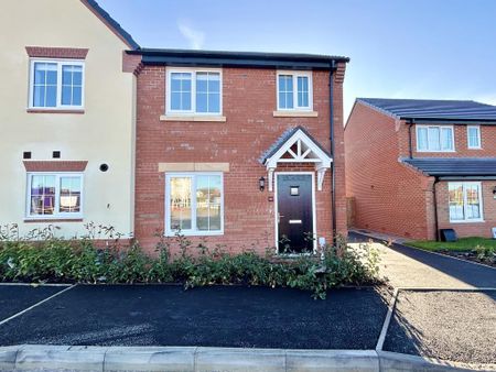 3 bedroom semi-detached house to rent - Photo 4