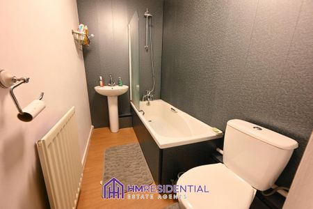 2 bedroom flat to rent - Photo 5