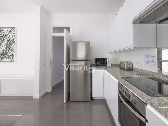 Luxury Semidetached House for rent in Centro, Lagos, Distrito de Faro - Photo 1