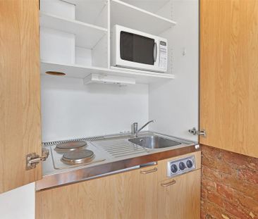 Studio to rent - Photo 5