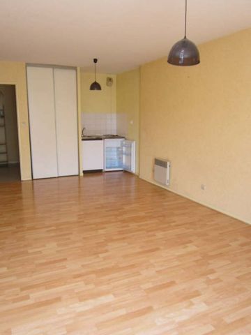 Location Appartement 1 pièce 31m² BESANCON 25000 - Photo 5