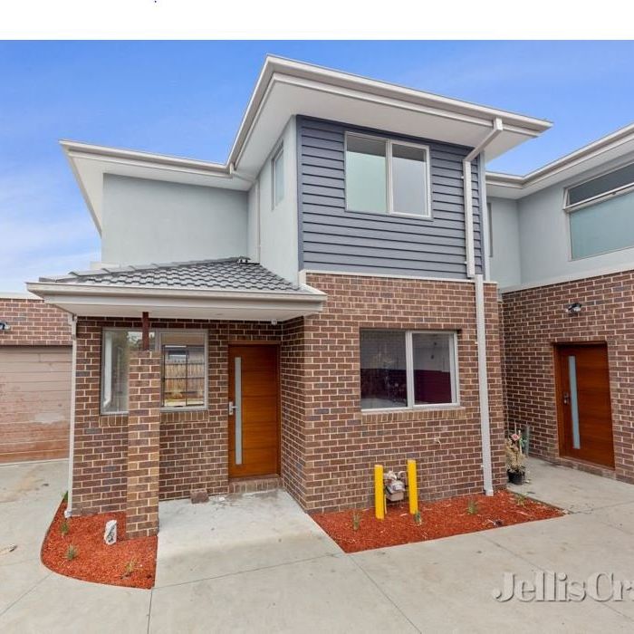 2/145 Oriel Road, Bellfield - Photo 1