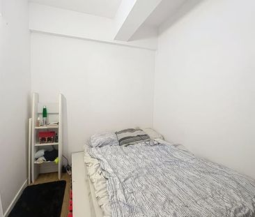 Appartement te huur - foto 4