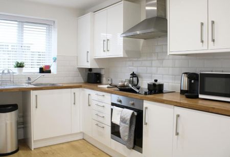 2 bedroom flat to rent - Photo 4