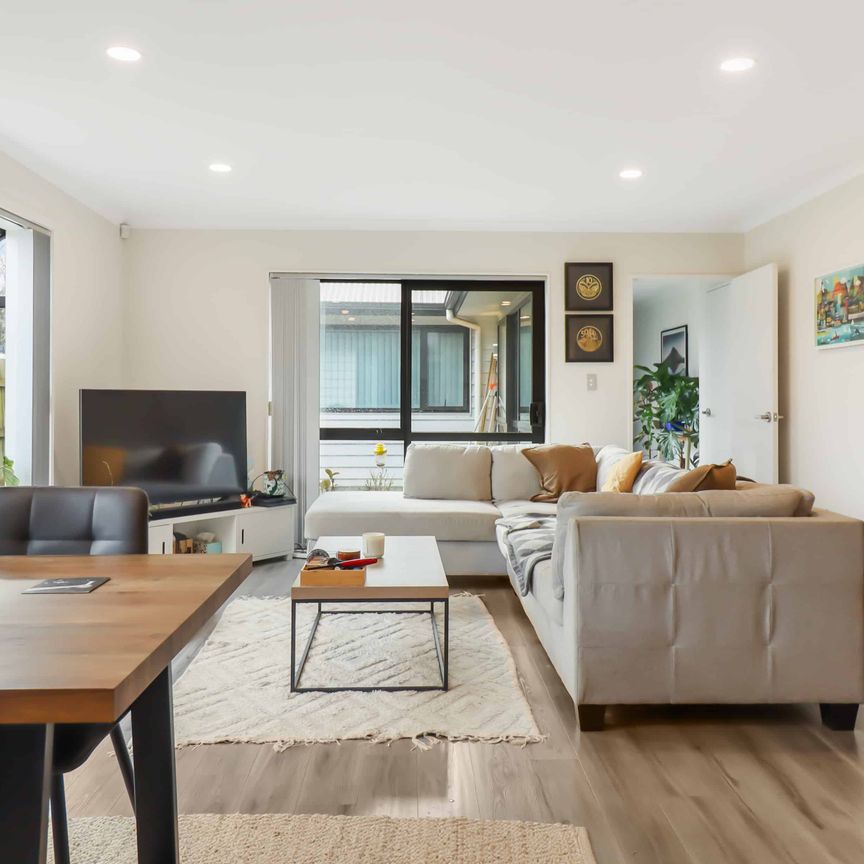 Spacious 4-bedroom home! - Photo 1