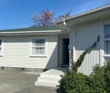 Scully Crescent, Onekawa - Photo 2