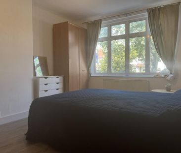 1 bedroom semi-detached house to rent - Photo 5