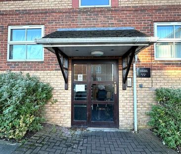 Flat , Derby Court, Fulwood, Preston. Lancs. PR1 1DX - Photo 6