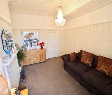 2 bedroom property to rent - Photo 1