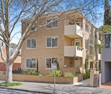 Sunlit Apartment Living Steps from Rathdowne Village Charm - Photo 1