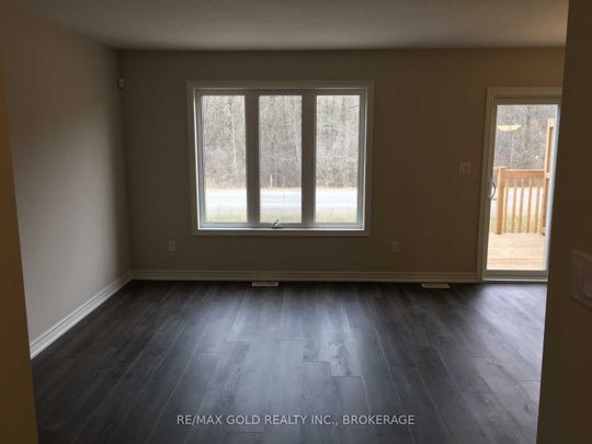 For Lease - 36 Damude Avenue, Thorold, Ontario - Photo 1