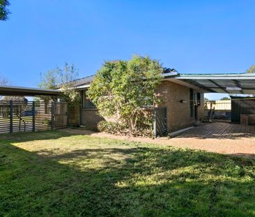 Charming Family Home with Modern Comforts! - Photo 3