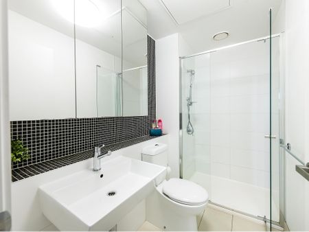 CONTEMPORARY LIVING! - Photo 5