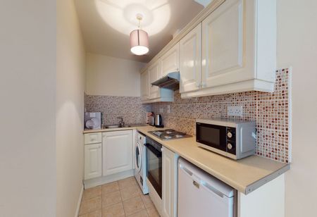 The Waterside, Charlotte Quay, Grand Canal Dock, Dublin 4, D04 PK38. - Photo 2