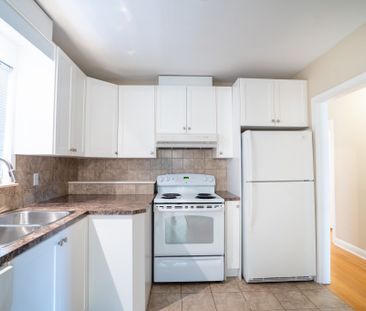 For Lease - 14 Claymore Drive, Toronto, Ontario - Photo 6