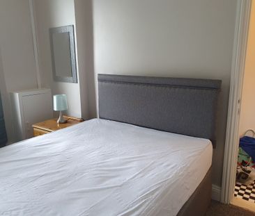 4 bedroom house, 1 en-suite - Photo 6