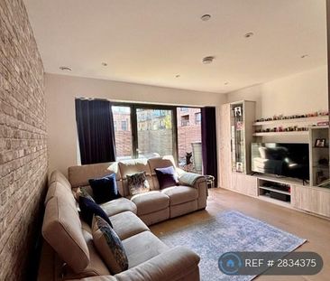 3 bedroom terraced house to rent - Photo 1