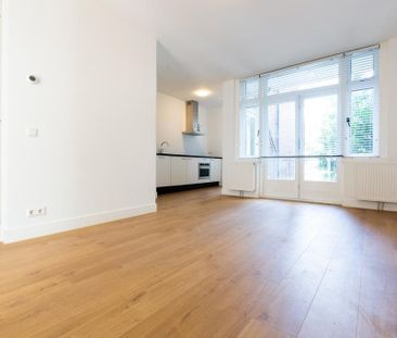 Appartement te huur: Vaartstraat 60-1 1075 RR Amsterdam - Photo 2