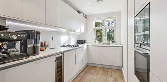 Thames Street, Weybridge, Surrey, KT13 - Photo 2