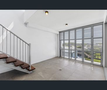 13/56 Oxley Avenue, Woody Point, Qld 4019 - Photo 2