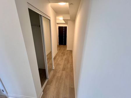 For Lease - 20 Soudan Avenue Unit# 2502, Toronto, Ontario - Photo 3