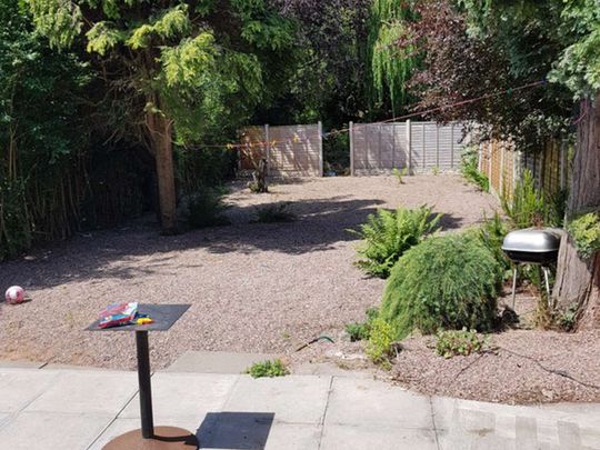 Double En-Suite Room ALL BILLS INCLUDED Room 2 - Photo 1