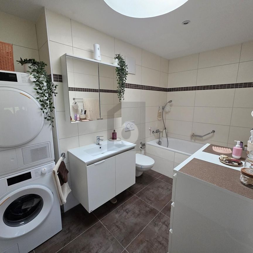 PRIX EXCEPTIONNEL ! MODERNE AVEC TERRASSE ET LOGGIA - Foto 1