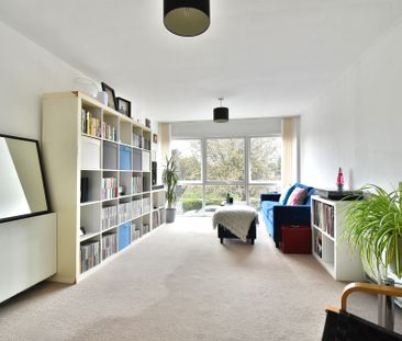 Lathkill Court, Beckenham, BR3, London - Photo 1