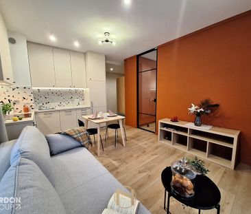 apartament w centrum miasta z dużym tarasem! - Zdjęcie 3