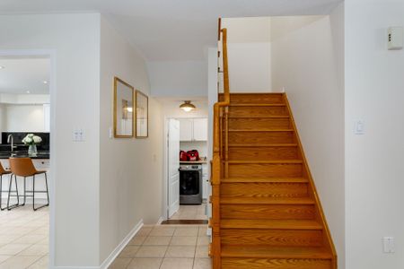 For Lease - 7081 Walworth Court, Mississauga, Ontario - Photo 3