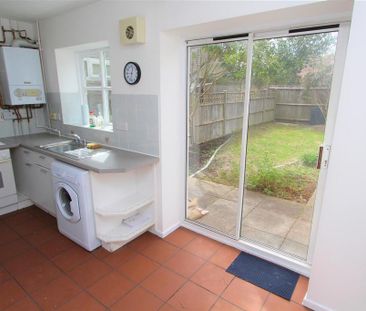 2 bedroom cottage to rent - Photo 5