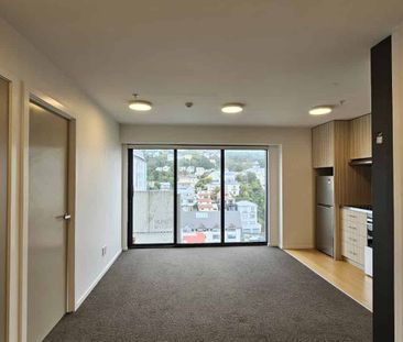 Modern City Apartment - Photo 1