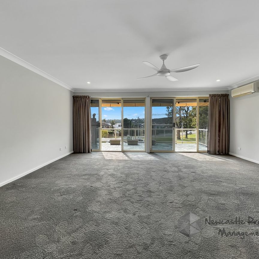 4/54 Allambee Place, Valentine - Photo 1