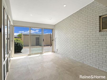 307 Anthony Rolfe Avenue, Gungahlin ACT 2912 - Townhouse For Rent | Domain - Photo 5