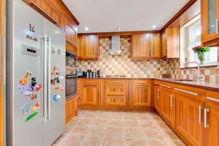 Room in a Shared House, Duff St, E14 - Photo 4