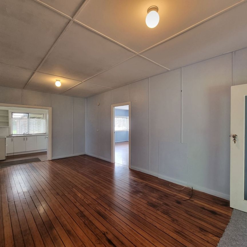 Four Bedroom Home with Peaceful Surroundings! - Photo 1