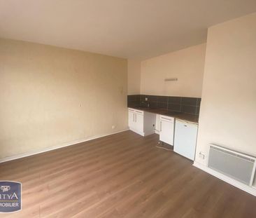 Location Appartement 1 pièce 25m² CHOLET 49300 - Photo 2