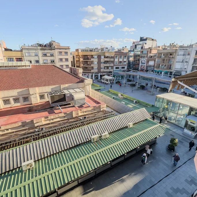 Carrer dOccident, L'Hospitalet de Llobregat, Catalonia - Photo 1