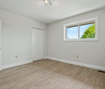 For Lease - 273 Elliott Street, Cambridge, Ontario - Photo 5