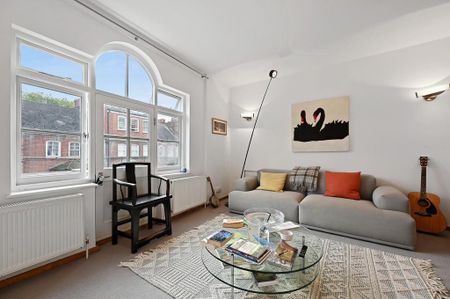 3 bedroom flat to rent - Photo 2