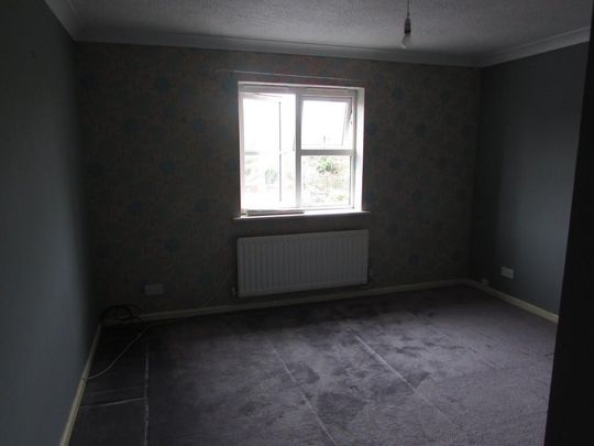 2 bedroom semi-detached house to rent - Photo 1