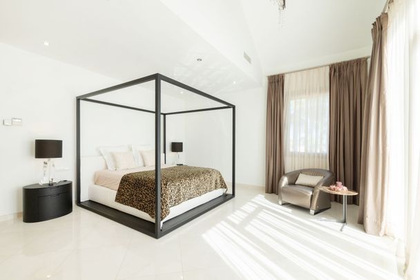 Detached Villa in Sotogrande - Photo 1